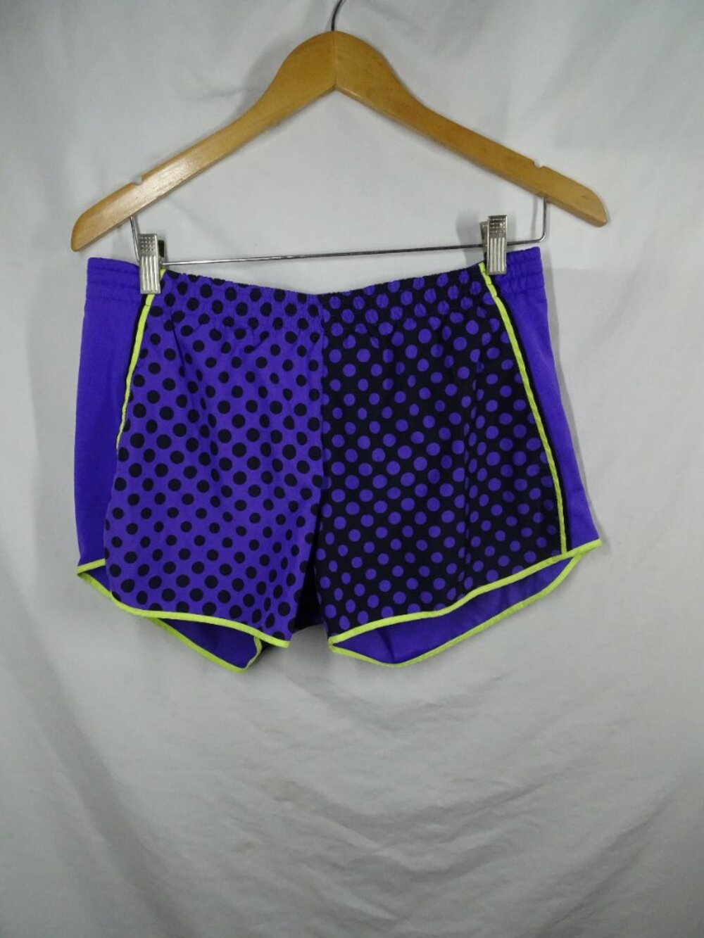 Nike Dri-Fit Women Shorts Size M